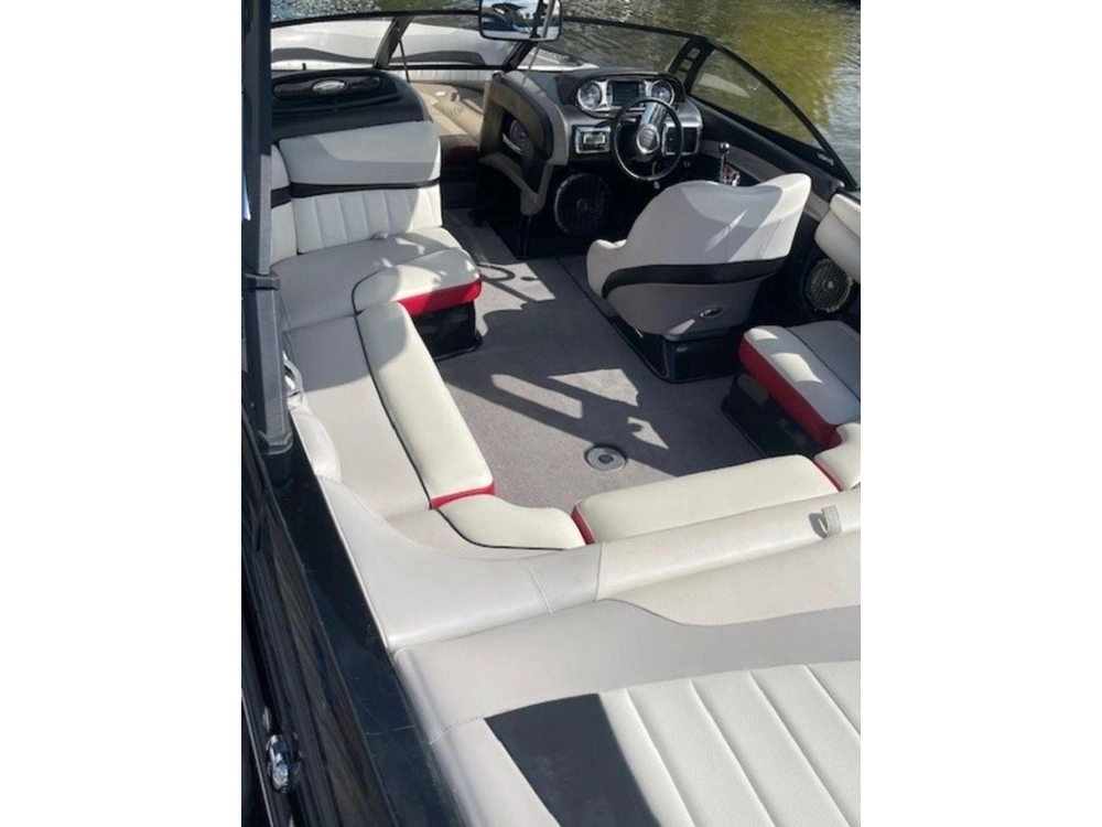2013 Malibu Wakesetter 22 Mxz alt
