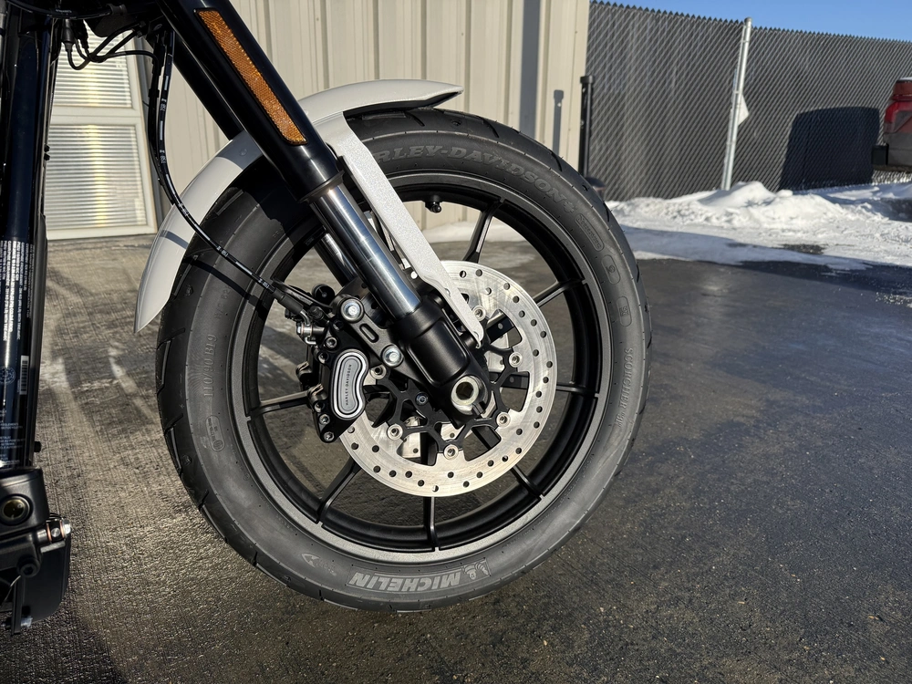 2026 Harley-davidson Low Rider S alt