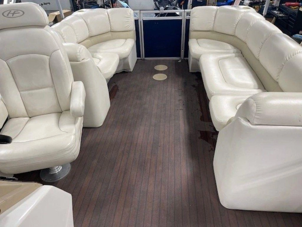 2014 Harris Sunliner 220 alt