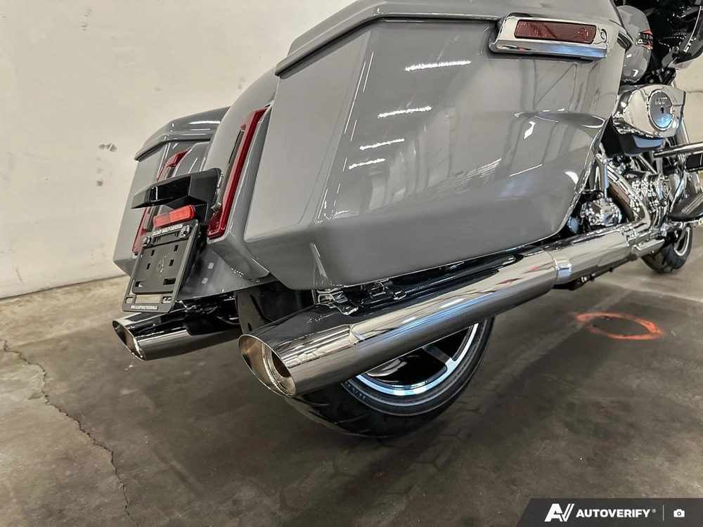 2026 Harley-davidson Road Glide alt