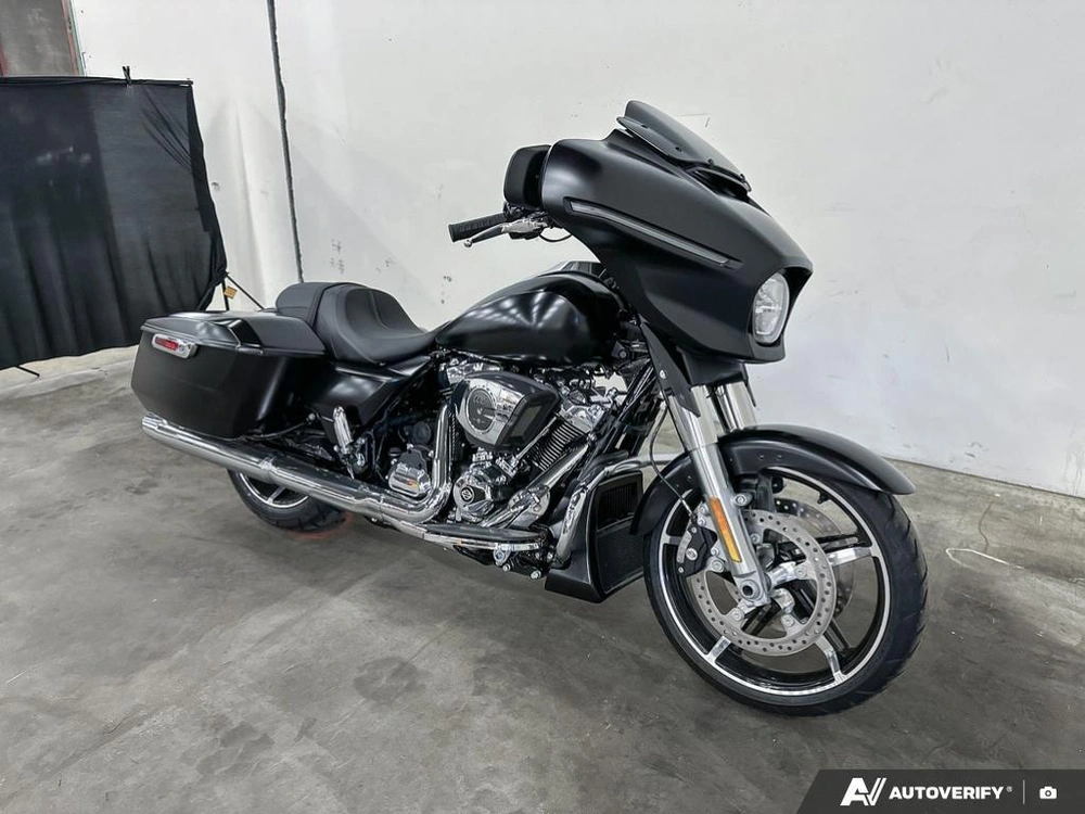 2024 Harley-davidson Street Glide alt