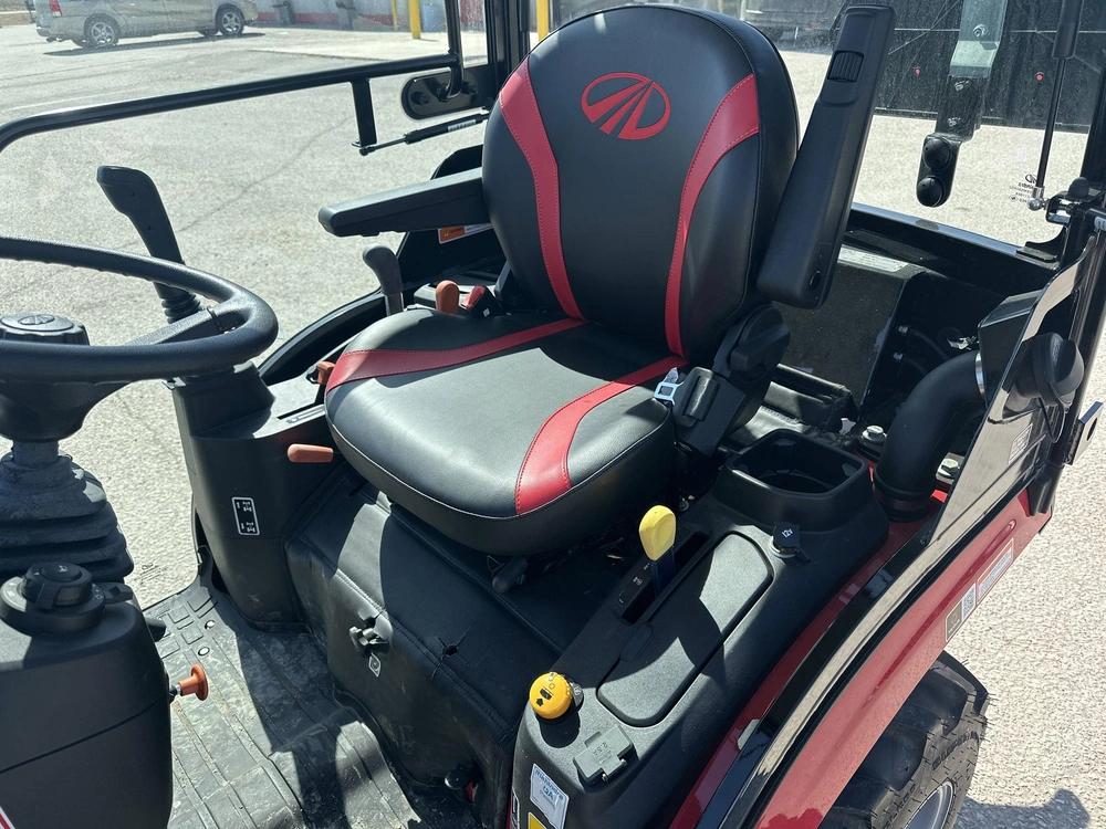 2024 Mahindra 1126 Hst 4chil alt