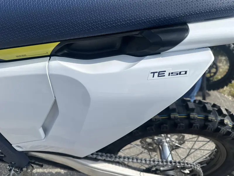 2025 Husqvarna TE 150 thumbnail 4