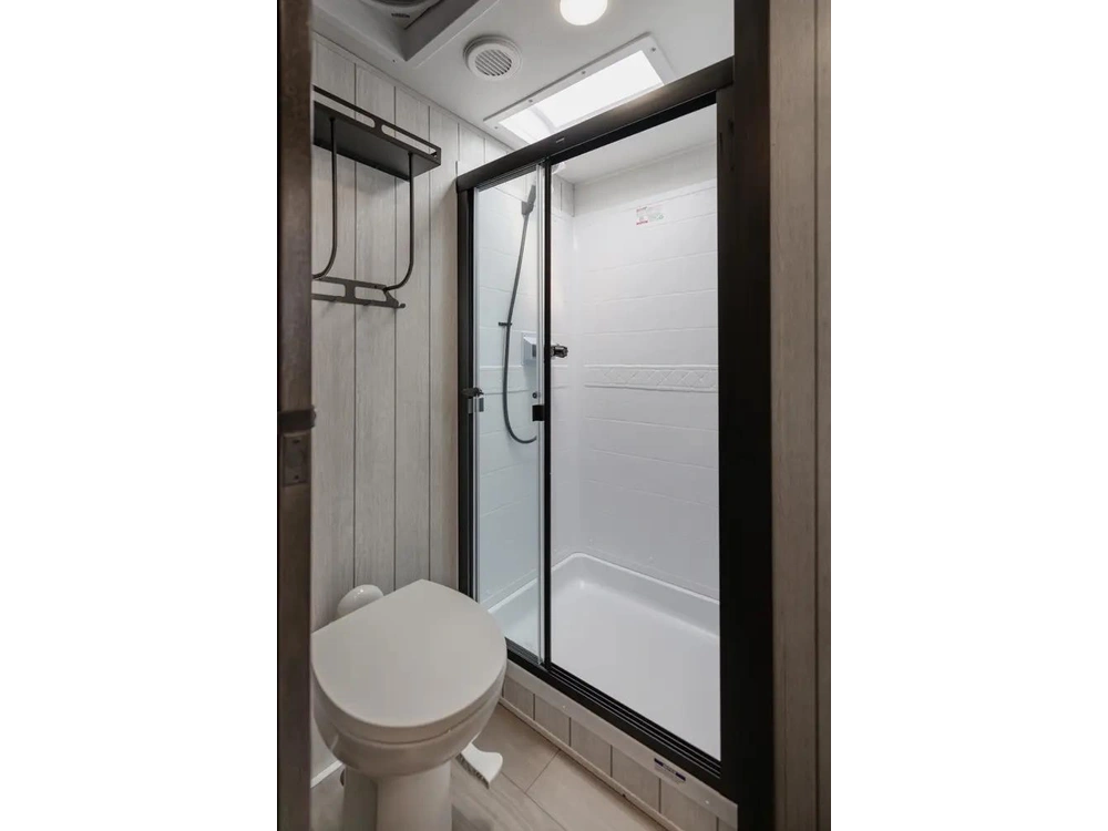 Arctic Wolf 289pano 2026 alt