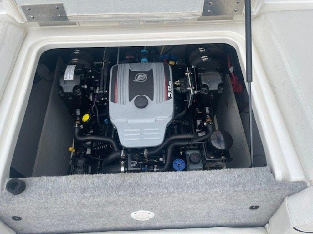 2012 Bayliner 195 Flight Series alt