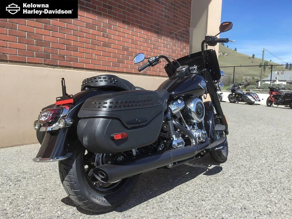 2026 Harley-davidson Flhc - Heritage Classic alt