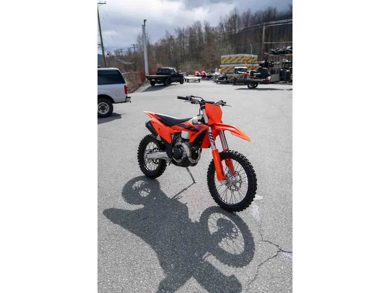 2025 KTM 450 XC-F thumbnail 5