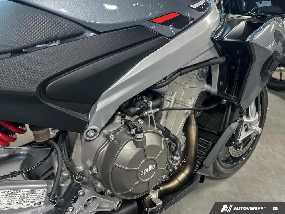 2023 Aprilia Tuono 660 alt