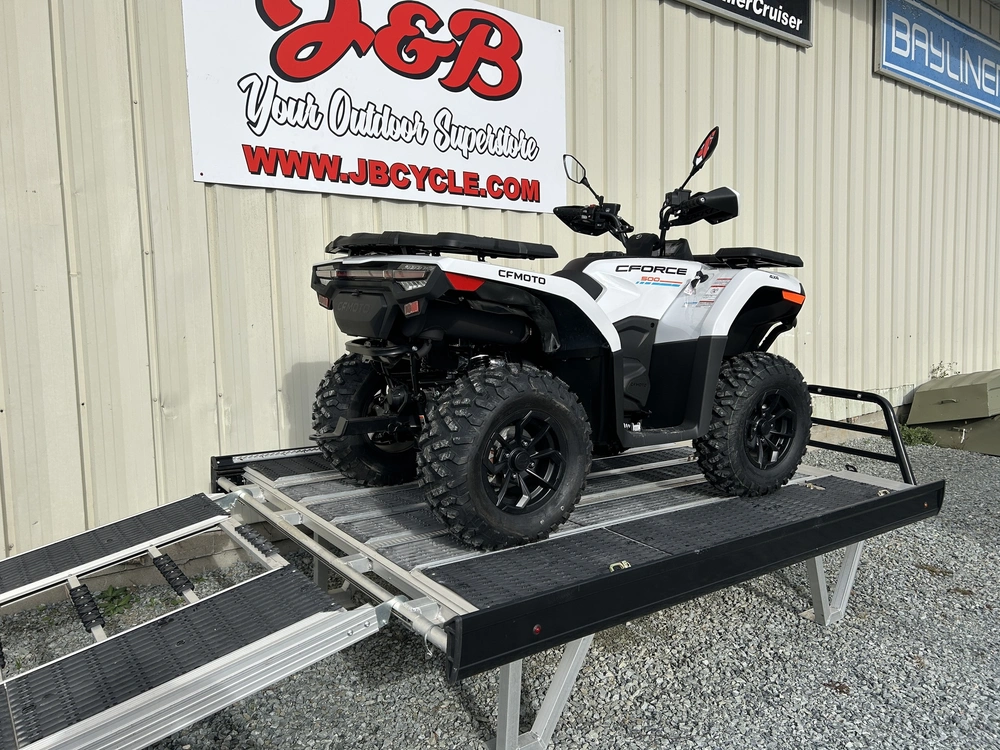 2026 Cfmoto Cforce 500 White alt