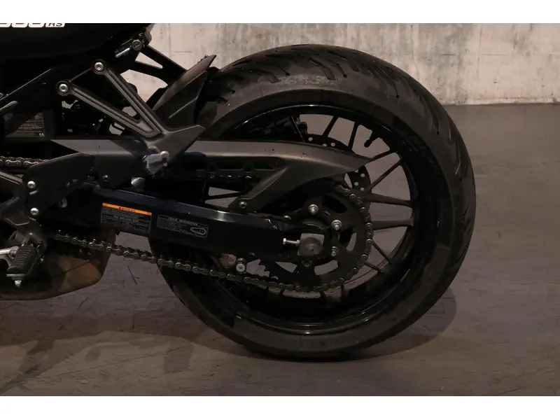 2018 Kawasaki Z900RS thumbnail 9
