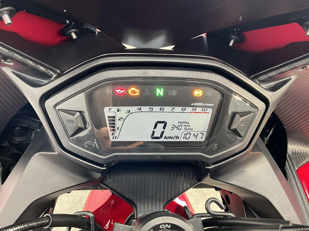 Honda Cbr 500r 2018 alt