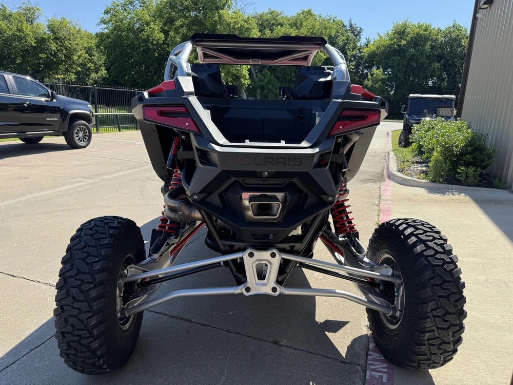 2026 Polaris Rzr Pro R Ultimate Indy Red alt