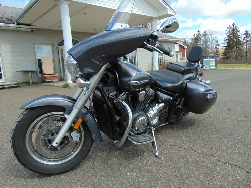 Yamaha V-STAR 1300 DELUXE 2014