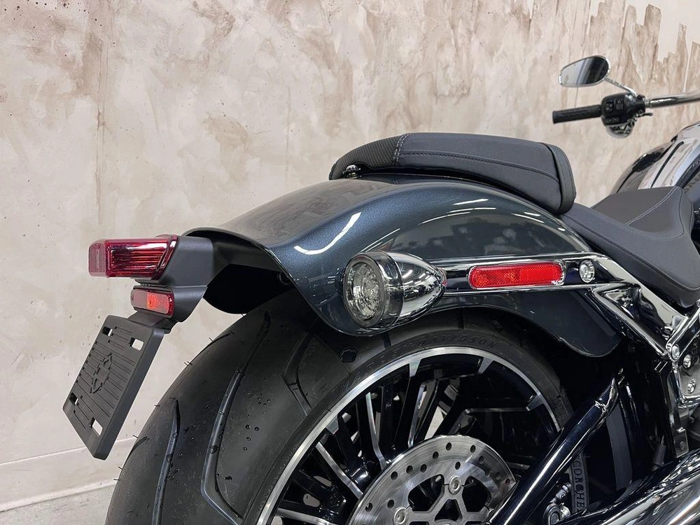 2026 Harley-davidson Fxbr Breakout alt