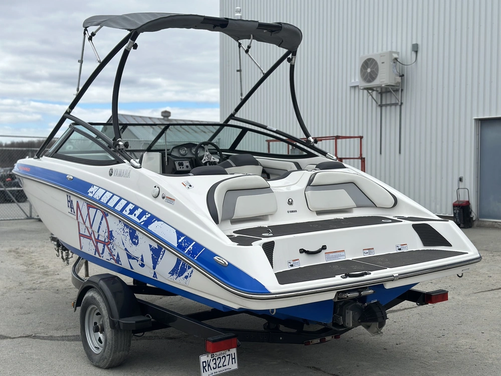 Yamaha Ar192 2015 alt