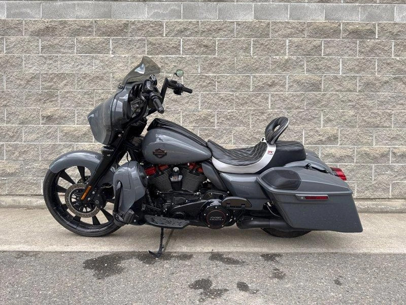 2018 Harley-davidson Flhxse - Cvo™ Street Glide® alt