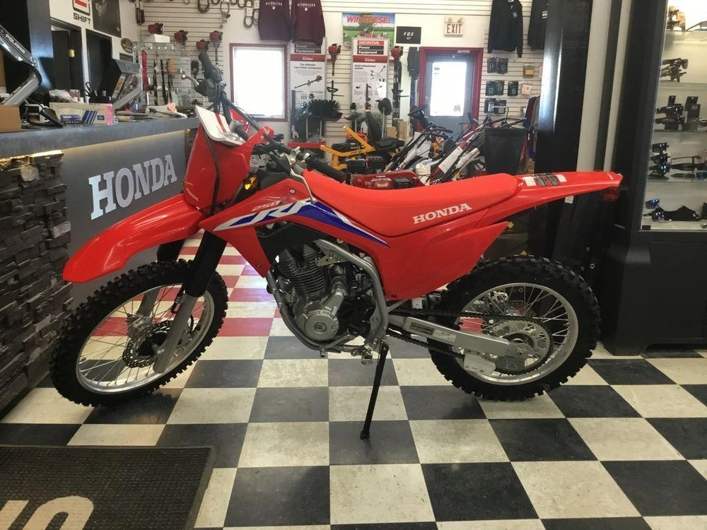 2025 Honda Crf250f alt