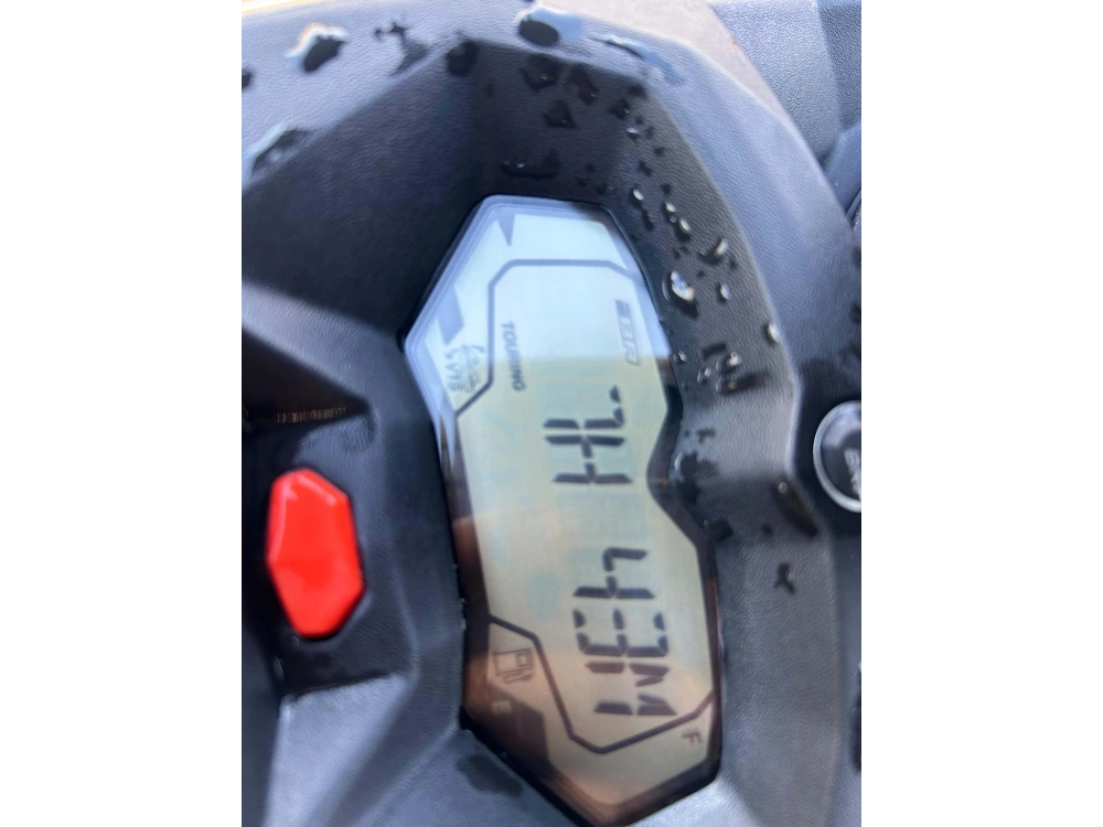 Can-am Spark Trixx 2021 alt