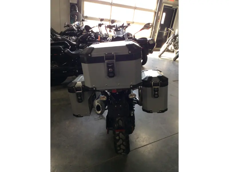 2020 Moto Guzzi V85TT ADVENTURE thumbnail 4