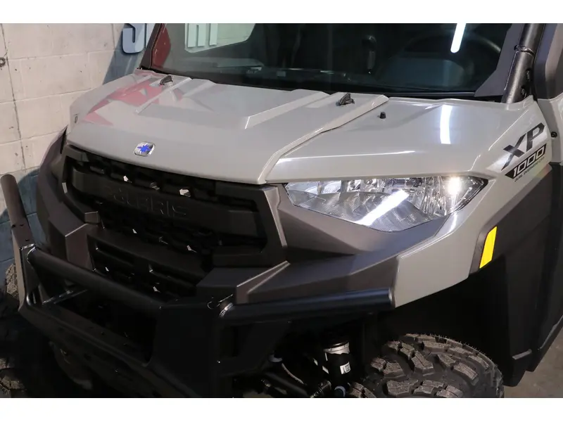 2027 Polaris RANGER XP 1000 CAB thumbnail 12
