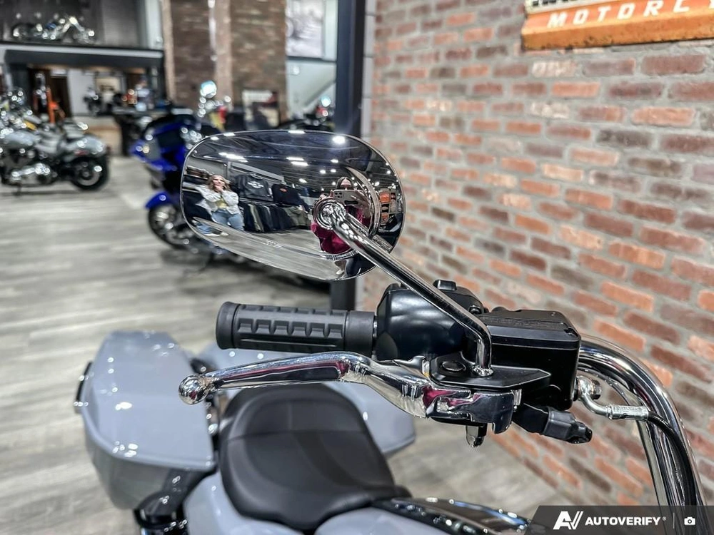 2026 Harley-davidson Road Glide alt
