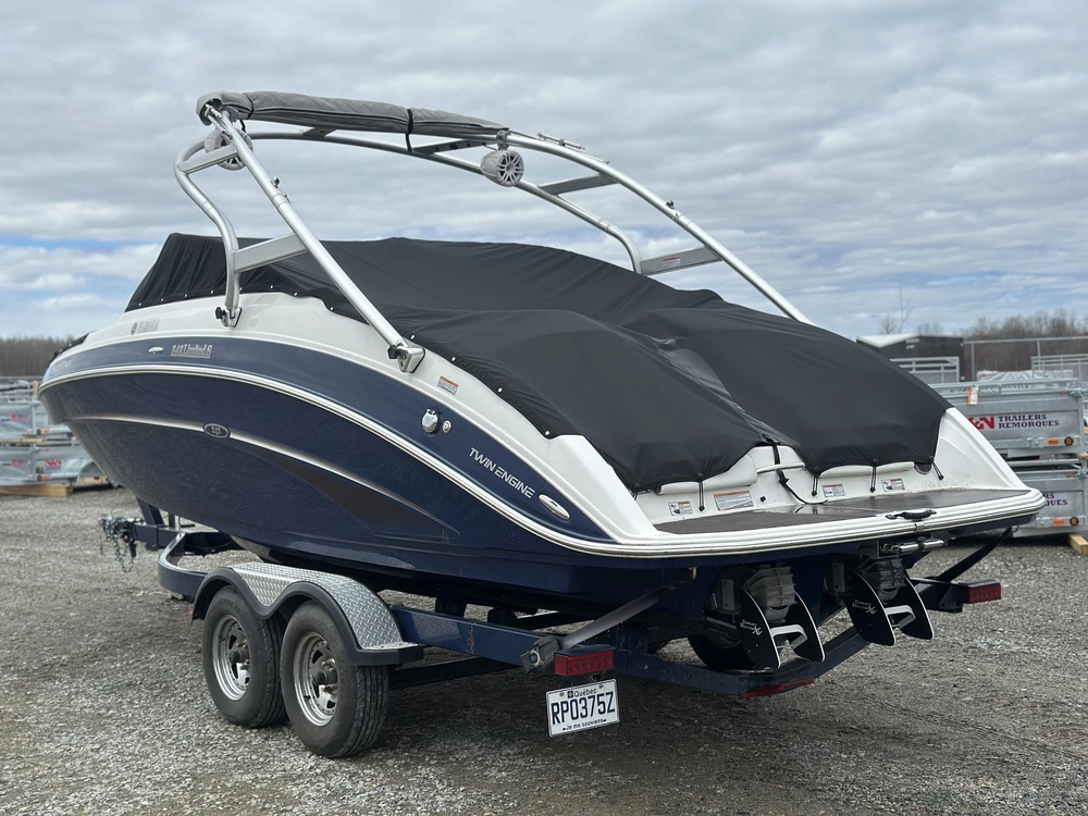 Yamaha 242 Limited S 2014 alt