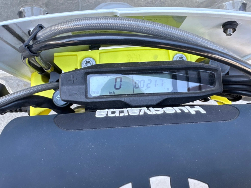 2024 Husqvarna Fe 501s alt