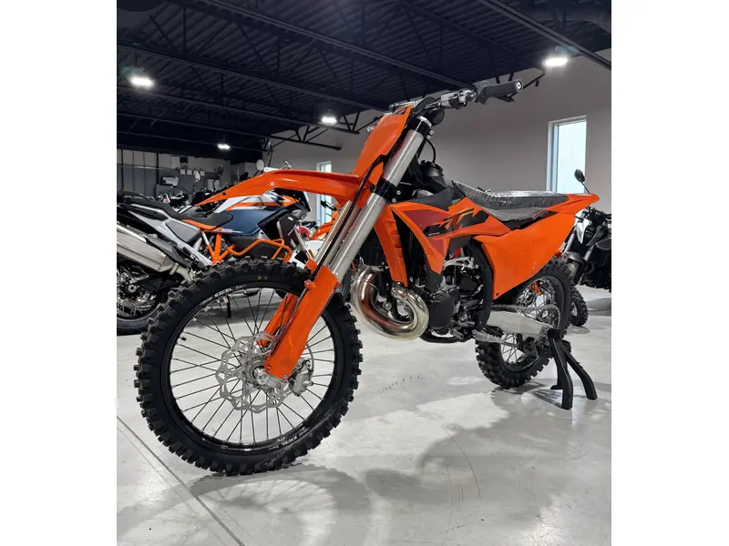 2025 KTM 300 SX thumbnail 6