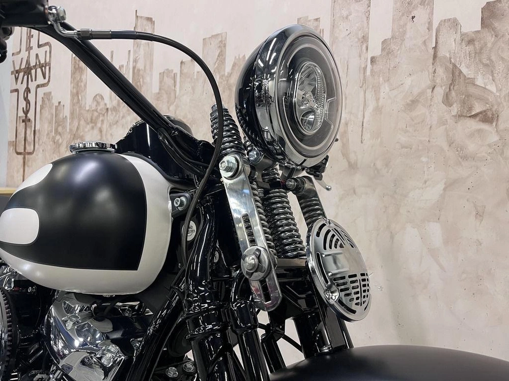 2025 Harley-davidson Flhc Heritage Classic alt