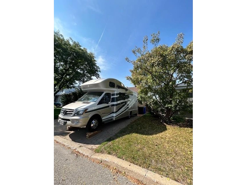 2015 Sprinter 144 Winnebago (offert En Consignation) alt