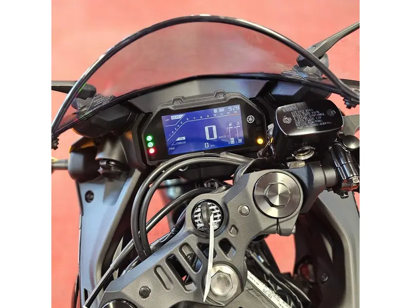 Yamaha YZF-R3 ABS 2026