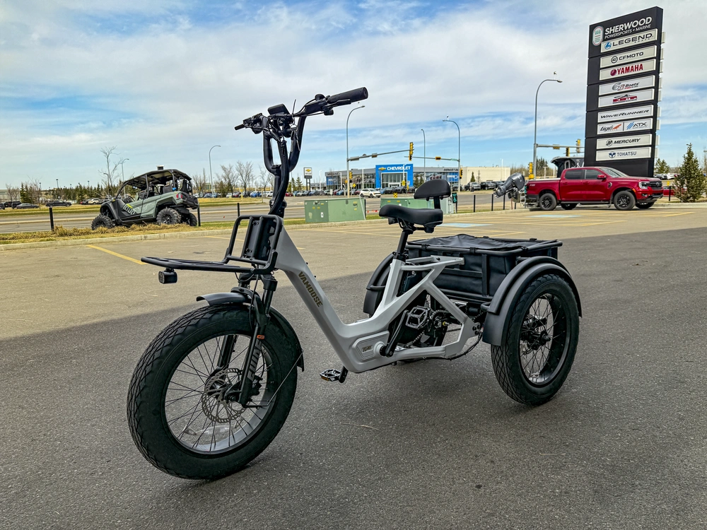 2026 Vamoose Cycle Tri-cycle Sst alt