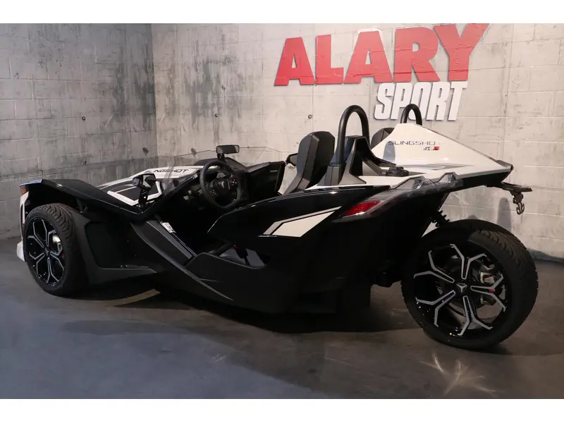 2026 Polaris Slingshot SLR AUTODRIVE