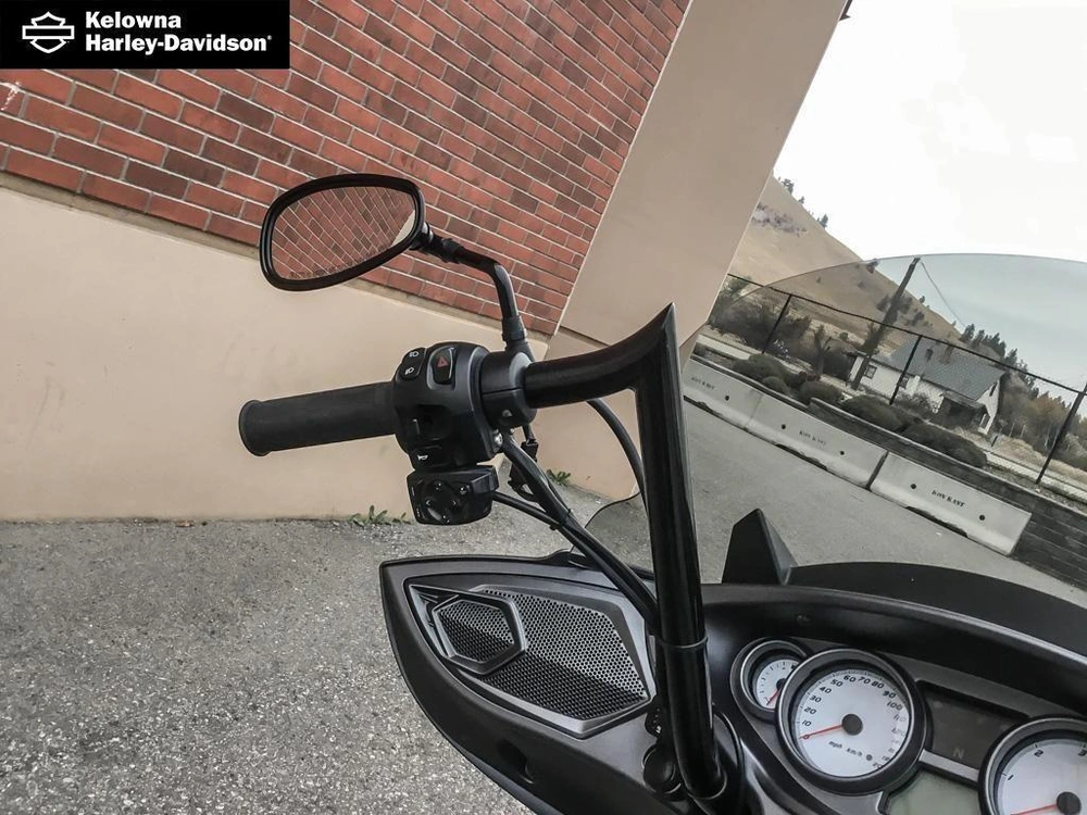 2016 Victory Motorcycles Magnum X-1 Stealth Edition alt