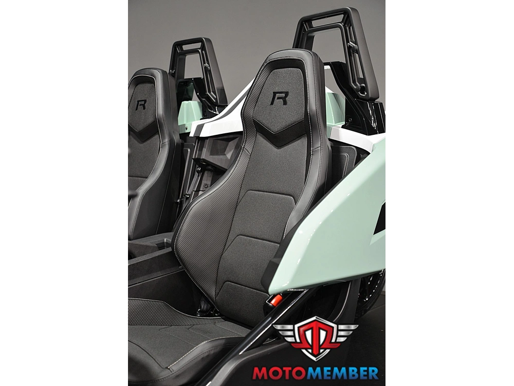 2026 Slingshot R Autodrive alt