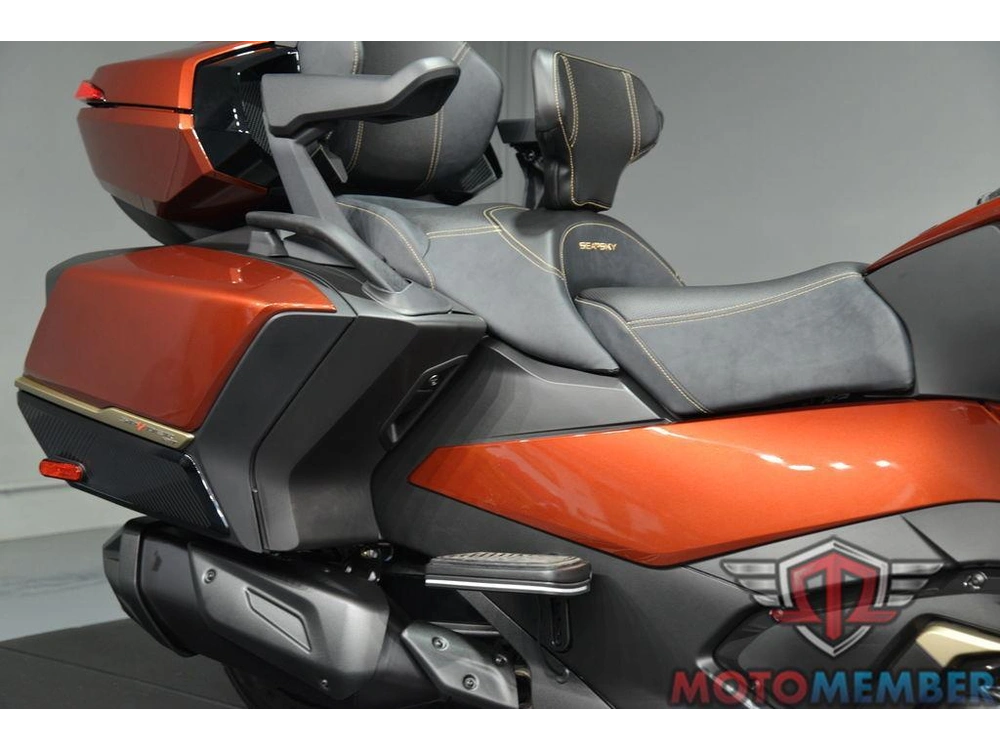2026 Can-am Spyder Rt Sea-to-sky alt