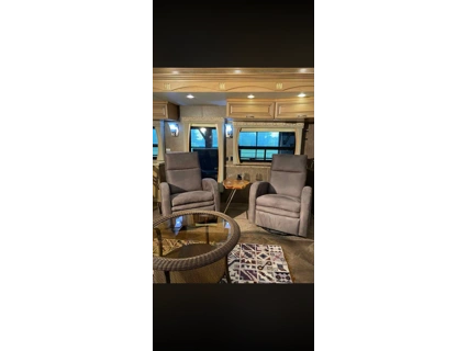 Newmar Mountain Aire 4361 (offert En Consignation) 2014 alt