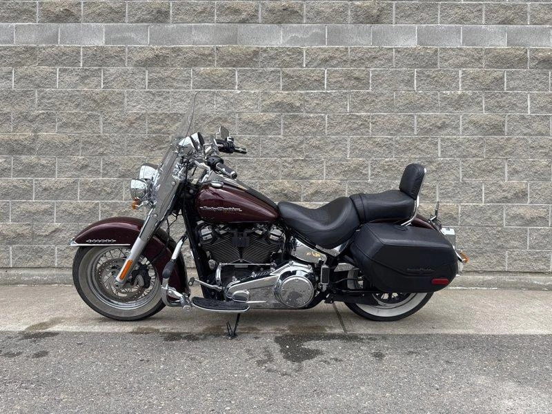 2018 Harley-davidson Flde - Softail Deluxe alt