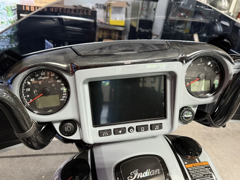 2025 Indian Motorcycle Chieftain Dark Horse, Storm Gray, 50s Dark Horse® alt