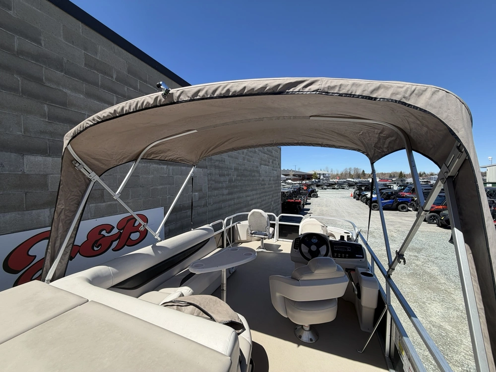 2012 Princecraft Vectra 19 2s alt
