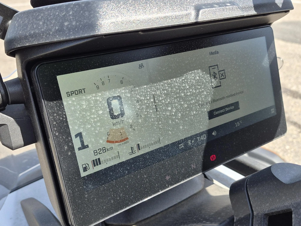 2025 Brp Canyon Xt alt