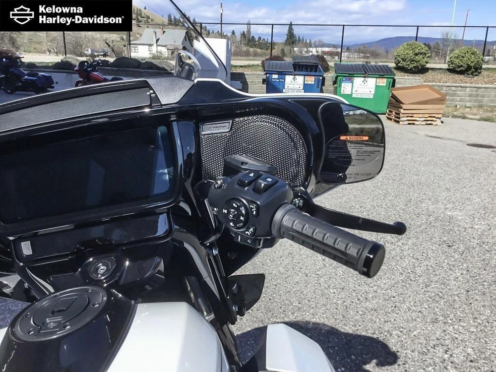 2026 Harley-davidson Flhxl - Street Glide® Limited alt