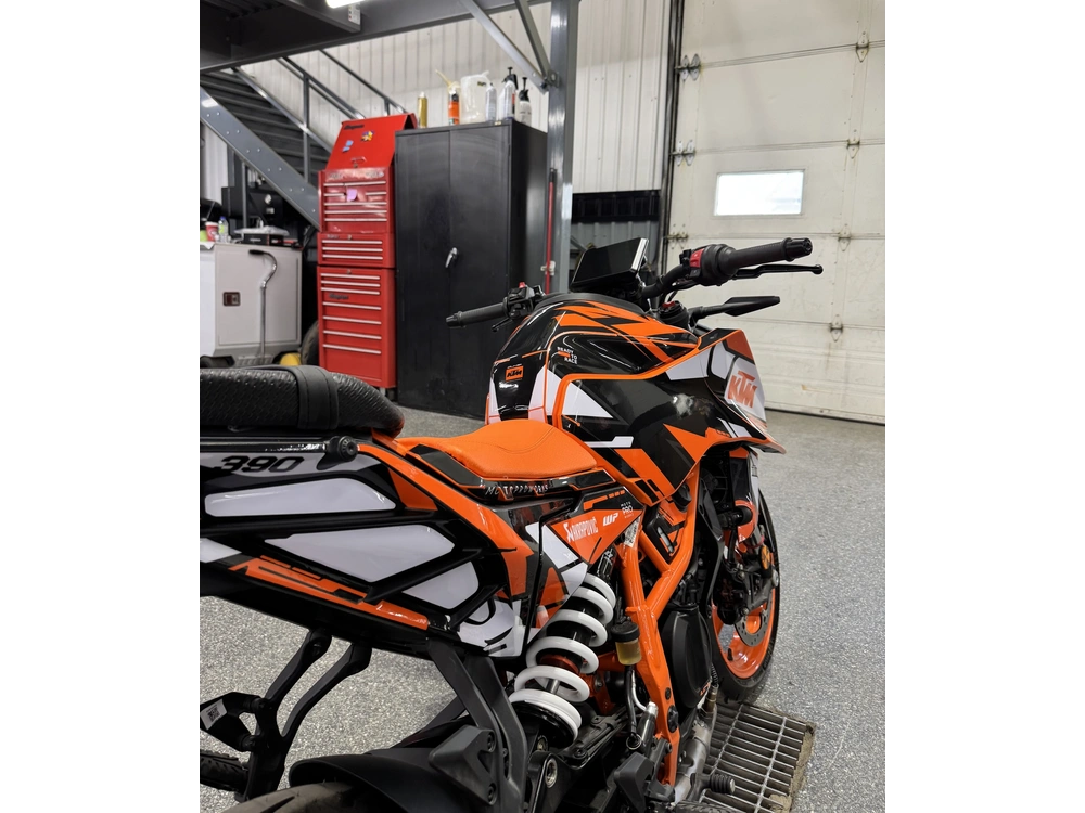 2024 Ktm 390 Duke alt