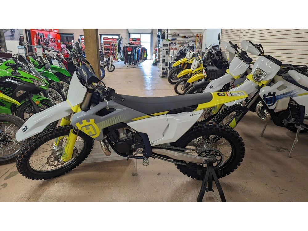 2024 Husqvarna Motorcycles Tc 250 alt