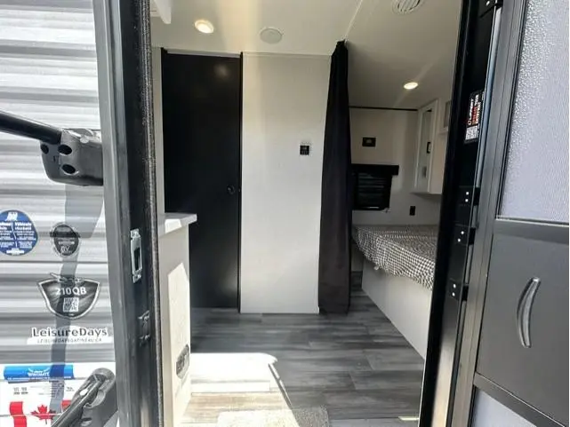 2026 Jayco JAY FLIGHT SLX 210QB