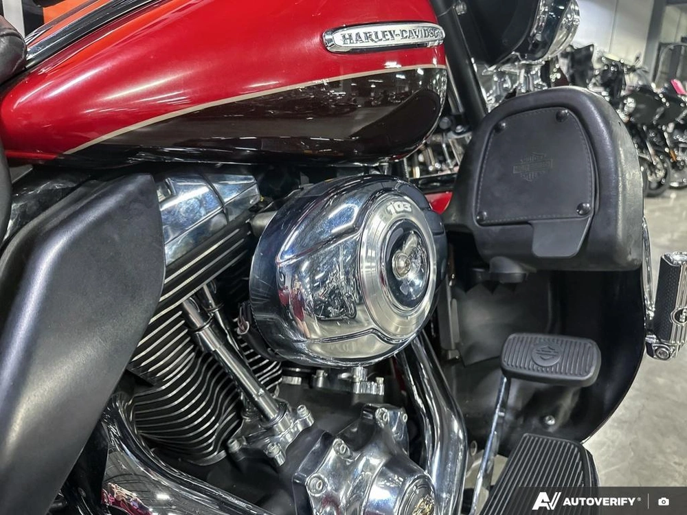 2011 Harley-davidson Flhtk alt