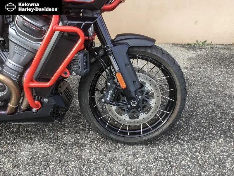 2024 Harley-Davidson RA1250SE - CVO™ Pan America™ thumbnail 8