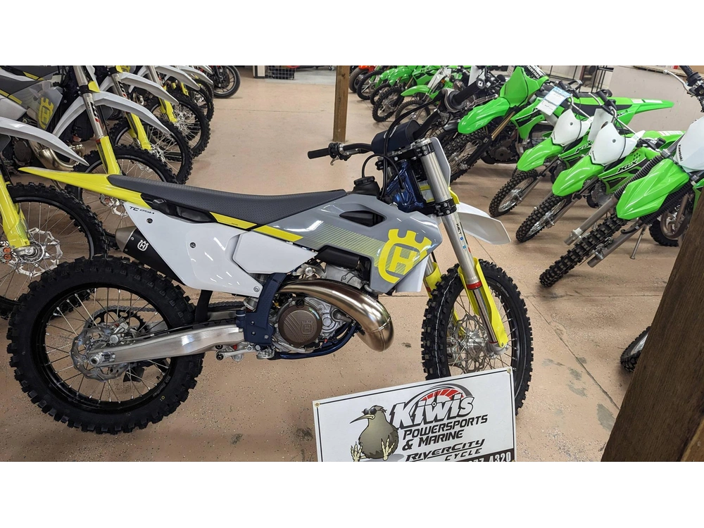2024 Husqvarna Motorcycles Tc 250 alt