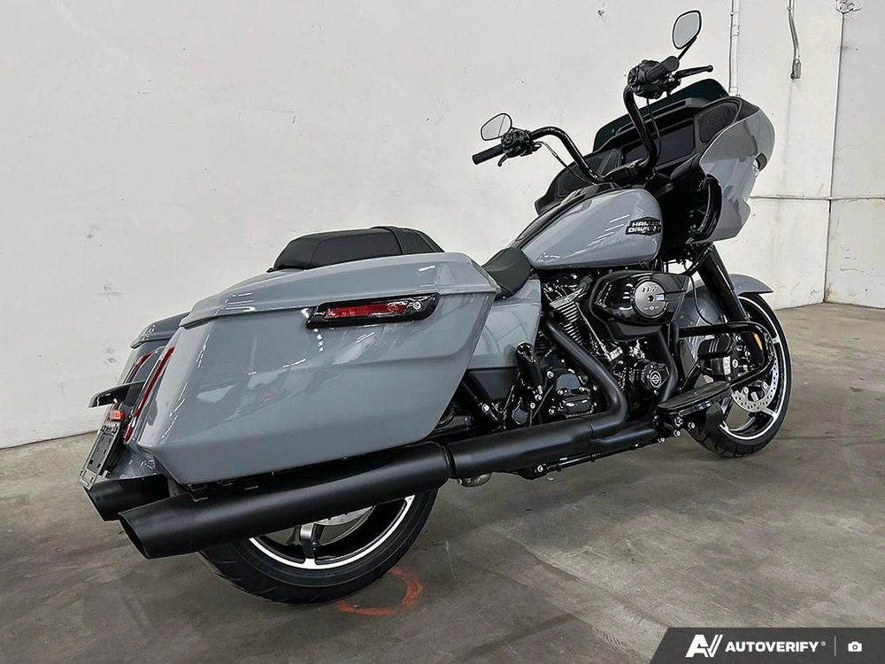 2026 Harley-davidson Road Glide alt