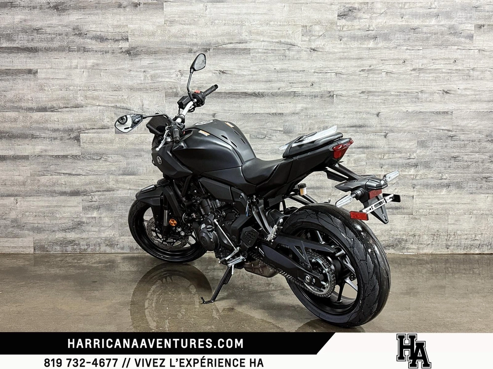 2026 Yamaha Mt 07 Noir alt